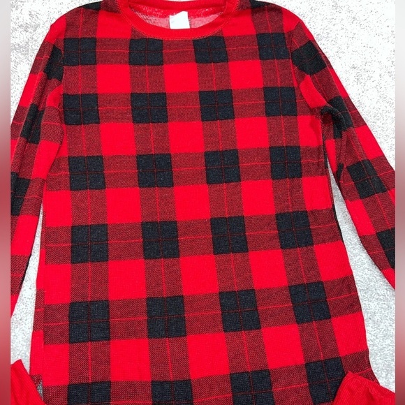 Red and Black Plaid Pajamas Set - Picture 4 of 4